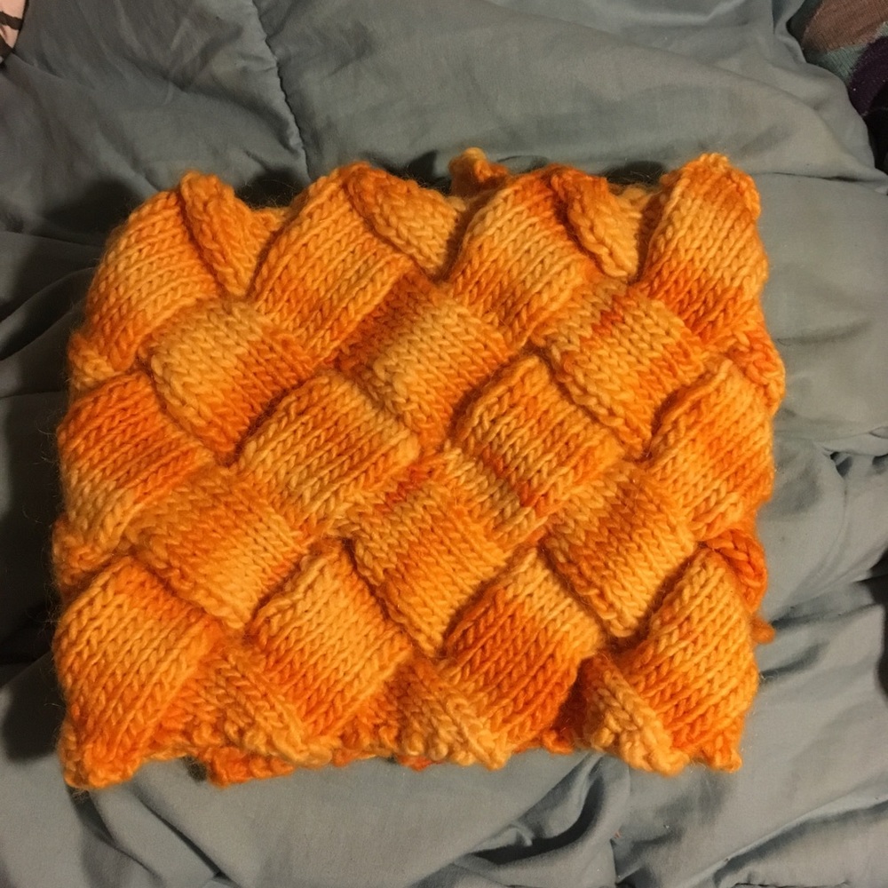 Entrelac Cowl - image 4